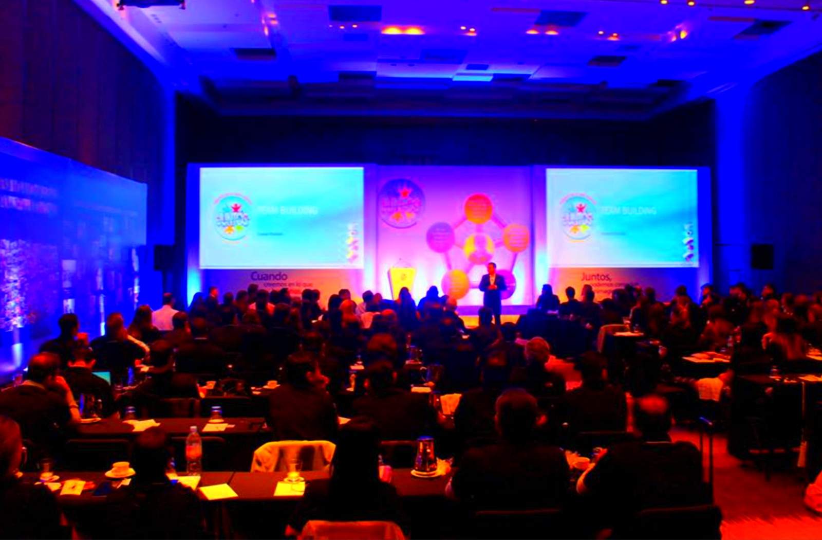 Kick-Offs: Charlas Motivacionales, Conferencias Online con Ernesto Yturralde, Speaker